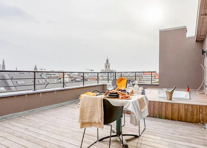 Nest - Your Cosy Penthouse * 오스텐드