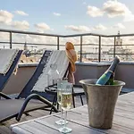 Nest - Your Cosy Penthouse *