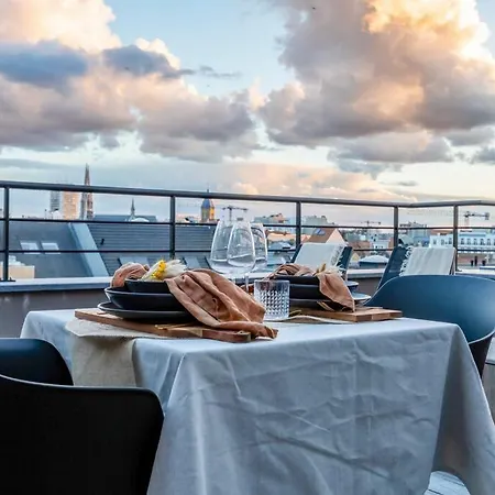 Nest - Your Cosy Penthouse *