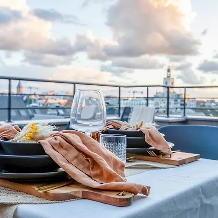 Nest - Your Cosy Penthouse أوستيند